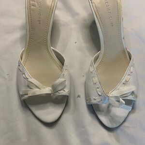 Chic White Bow Women's Heels